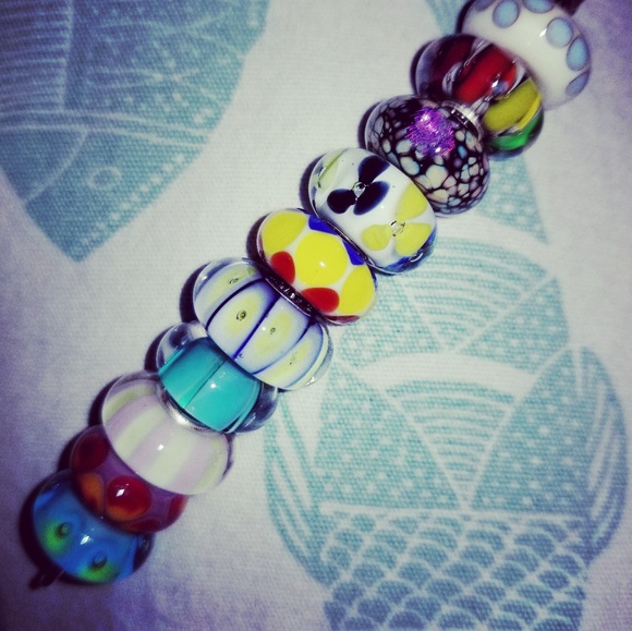 Meet your Posher, Robin - Picture 7 of 8